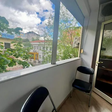Apartment Urban Retreat *